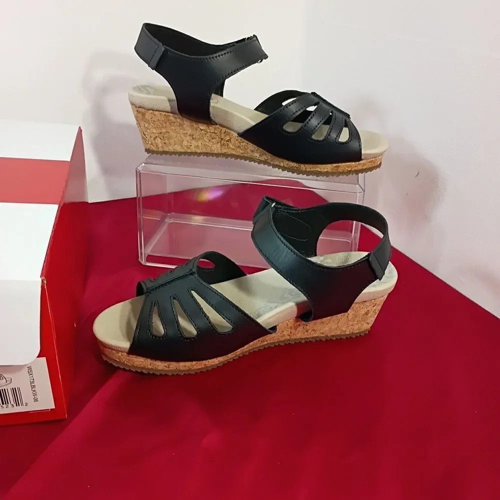 Propet Women's SZ 6W Black Leather Strappy Open Toe Wedge Sandals New With Box.